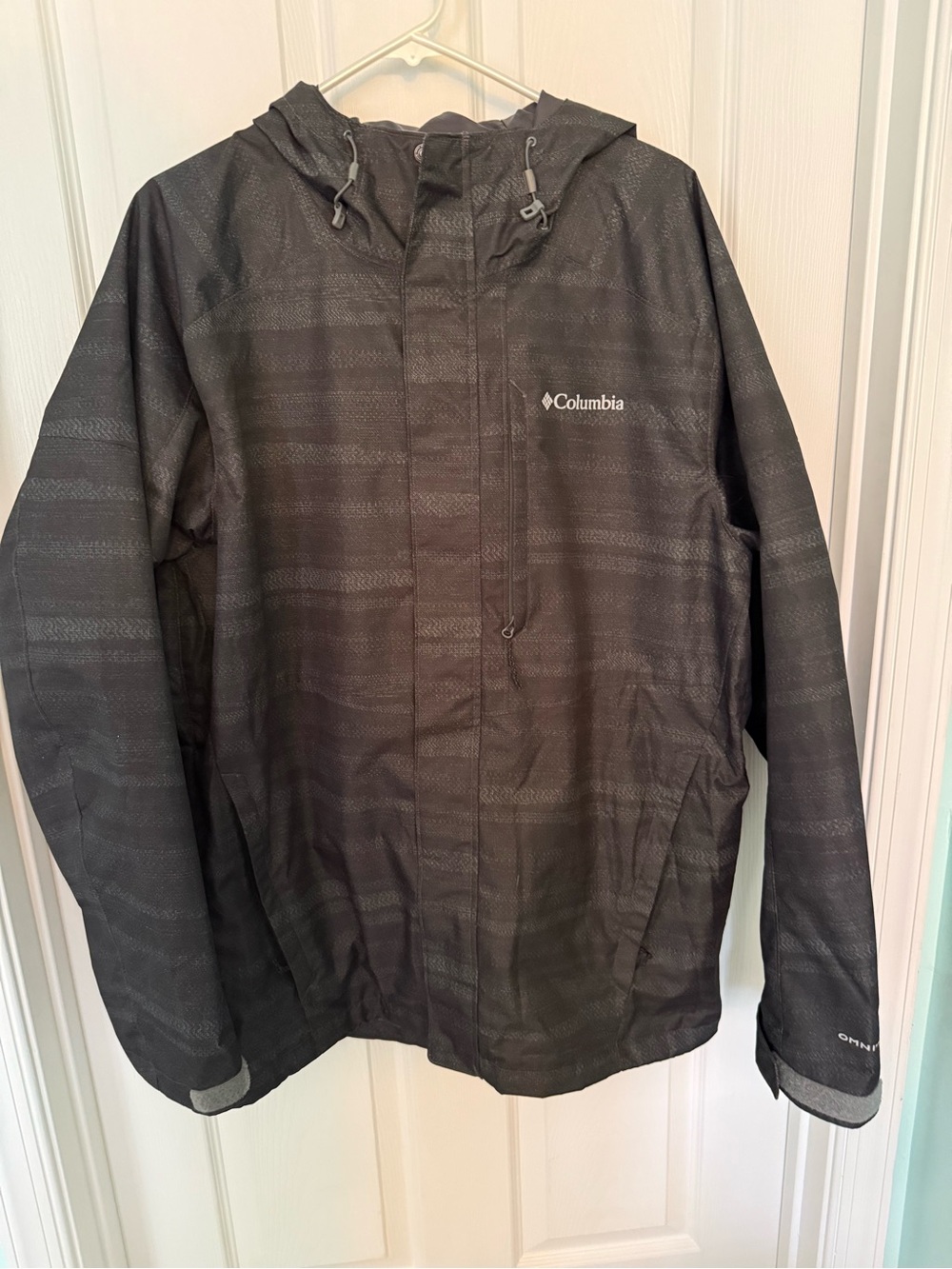 Columbia Men’s Black Two-Layer Puffer Shell Jacket - Picture 2 of 8
